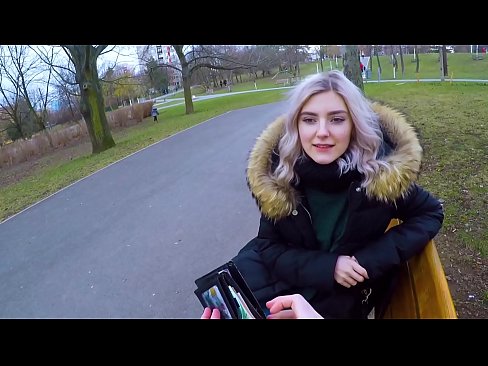 ❤️ Ezezagun baten esperma beroa irensten du diruaren truke - Eva Elfie-k parkean putz egin du ☑ Azal bideoa %eu.fuckmymac.ruan ☑